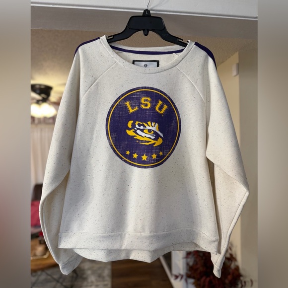 Colosseum Tops - Colosseum Women's LSU Sweatshirt